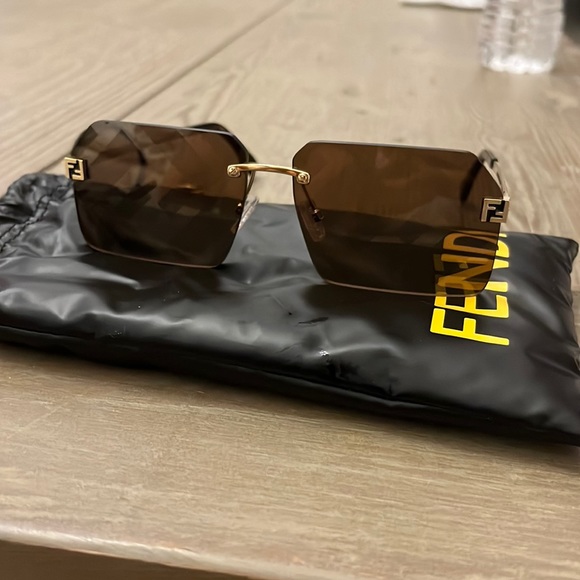 Fendi Accessories - Fendi sunglasses